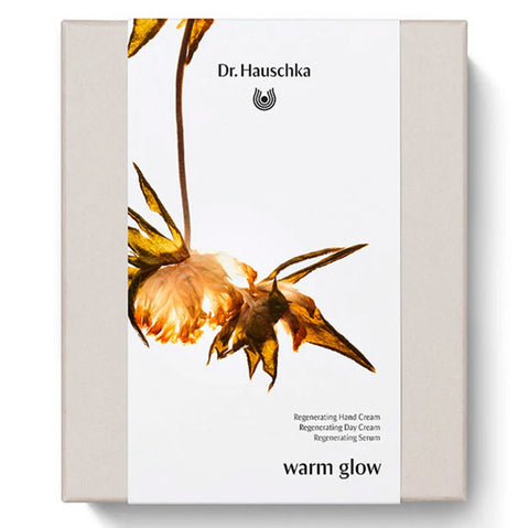 Produktbild des Dr. Hauschka Geschenkset „warm glow“
